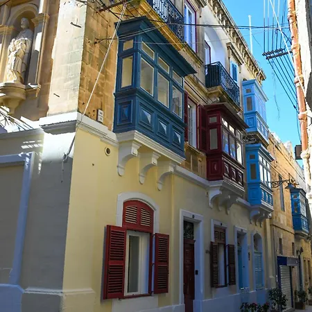 Ground Floor With Jacuzzi 0 *